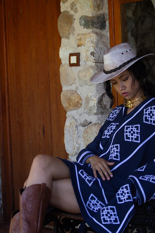 Poncho Cuatro Elementos