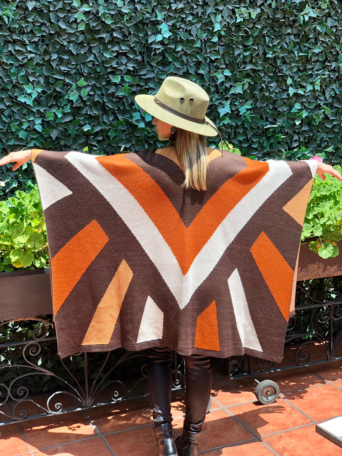 Poncho Madera