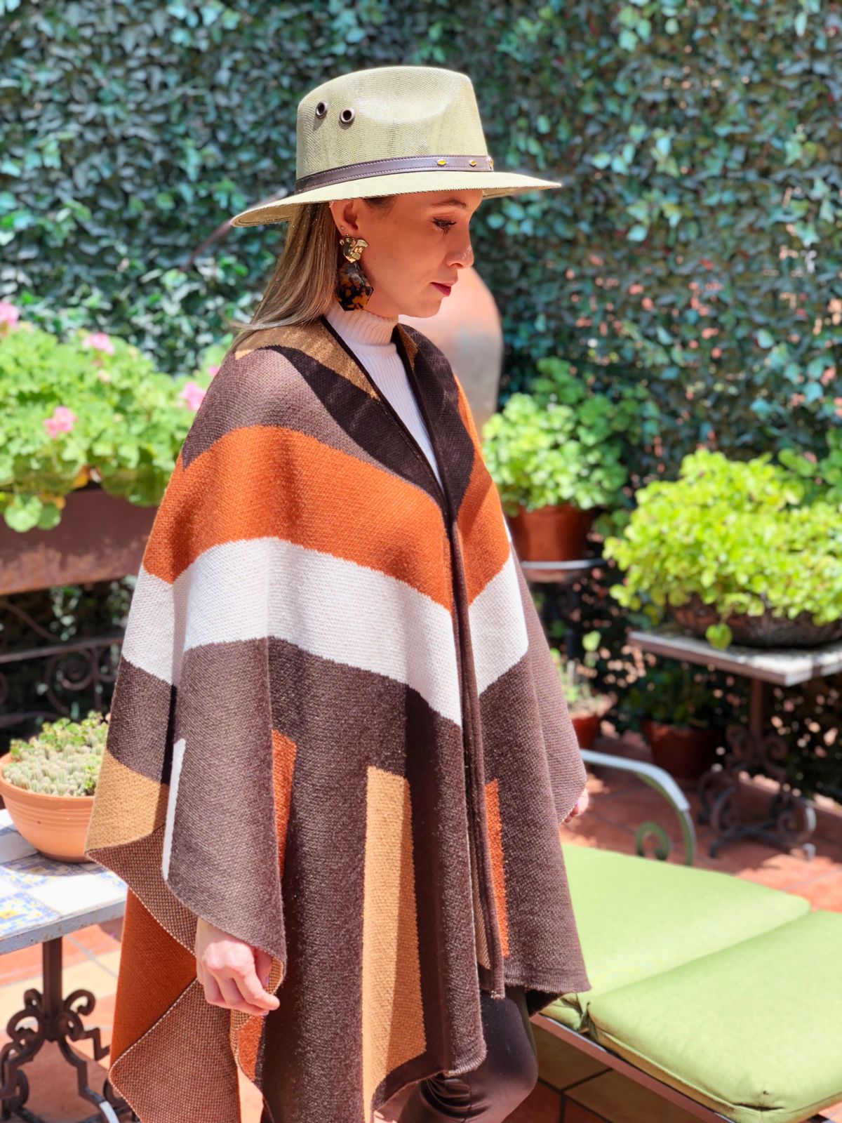 Poncho Madera